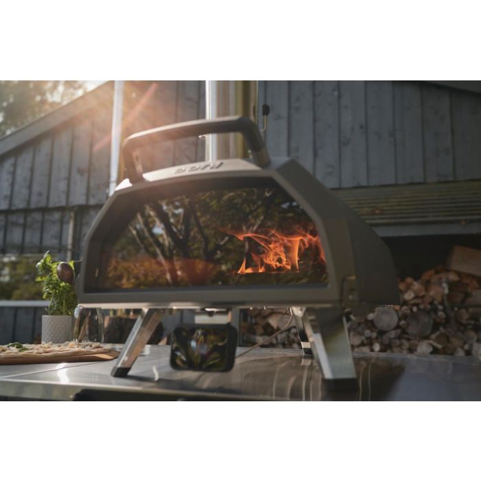 Pizzaoven Karu 2 Pro, hout of houtskool gestookt