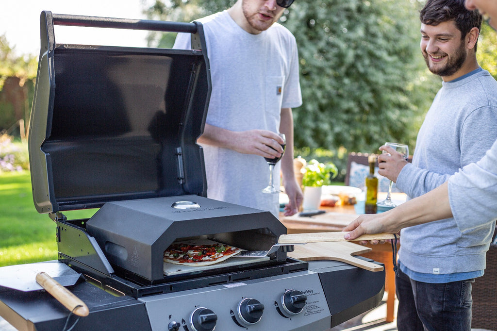 BBQ Pizza Oven Black